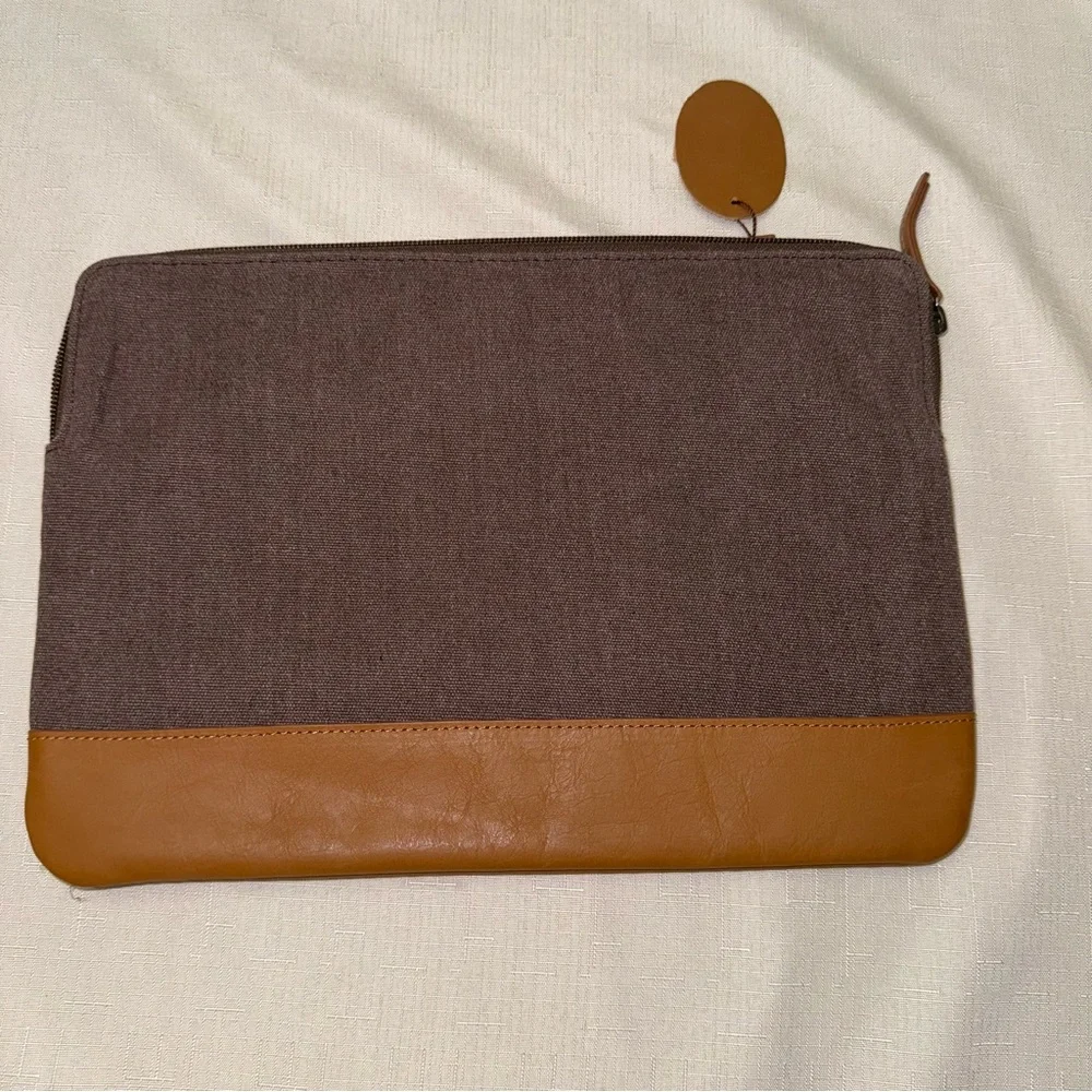 Brown Two Toned iPad/ tablet Soft Case